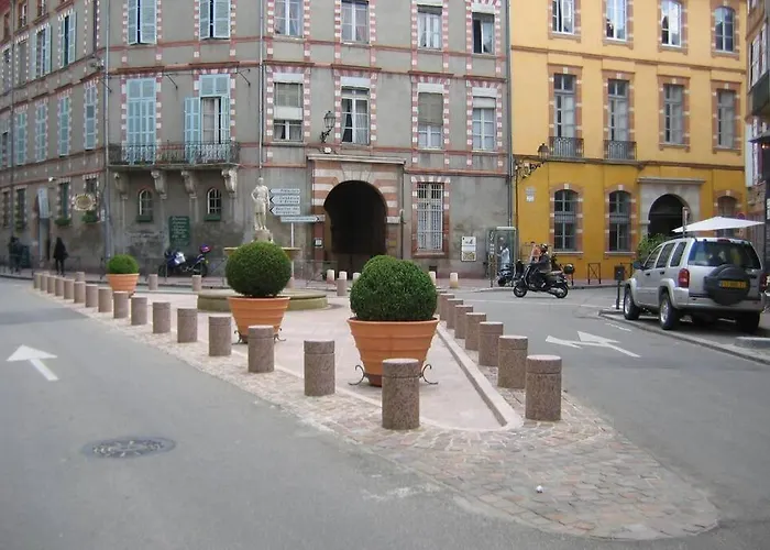 Apartament Logis De Sainte-scarbes *