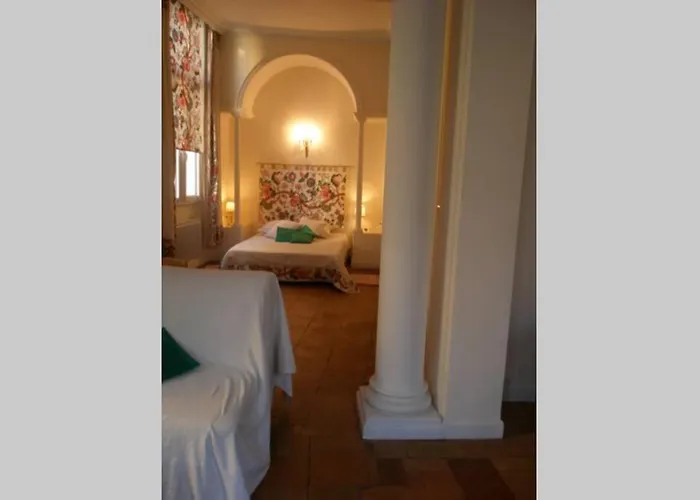 Logis De Sainte-scarbes * Tuluza