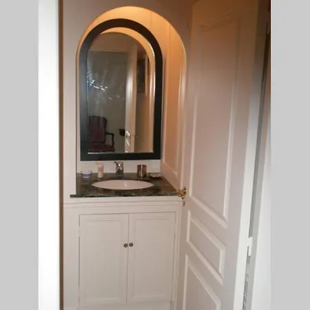 Logis De Sainte-scarbes Apartman Toulouse