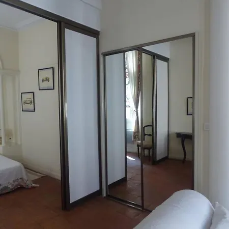 Logis De Sainte-scarbes Тулуза