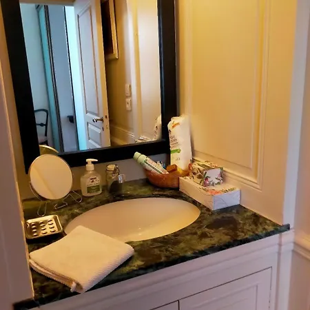 Logis De Sainte-scarbes Apartman